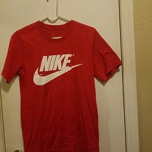 Nike Tee